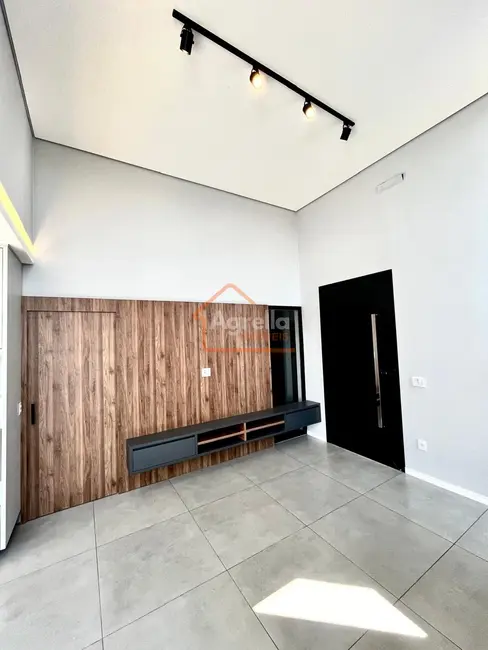 Foto 3 de Casa de Condomínio com 3 quartos à venda, 130m2 em Mogi Mirim - SP