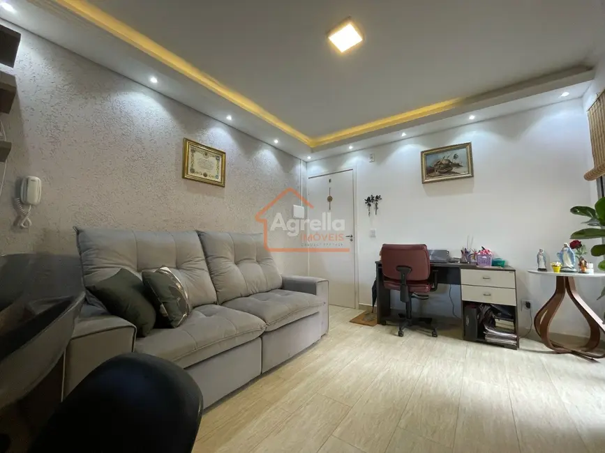 Foto 2 de Apartamento com 2 quartos à venda, 50m2 em Mogi Mirim - SP