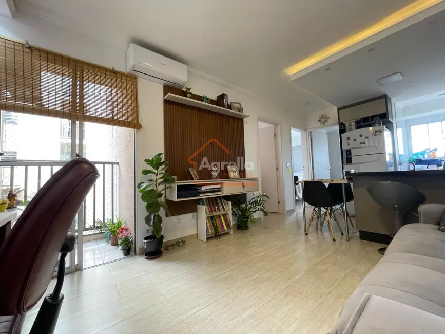 Foto 1 de Apartamento com 2 quartos à venda, 50m2 em Mogi Mirim - SP