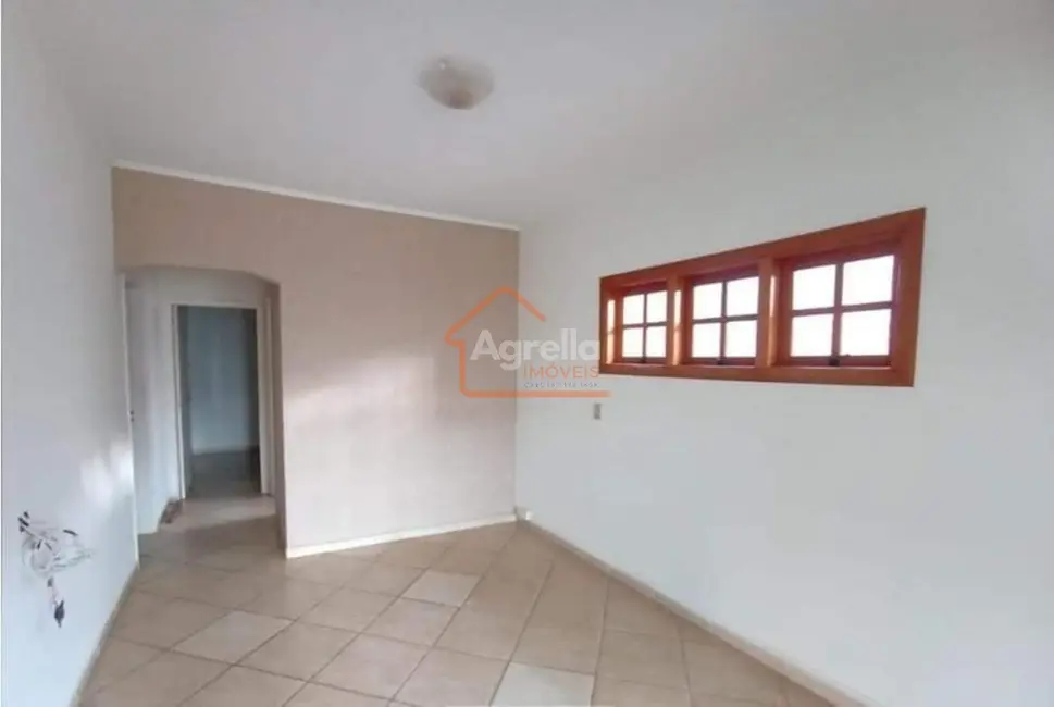 Foto 4 de Casa com 2 quartos à venda, 152m2 em Jardim Califórnia, Mogi Mirim - SP