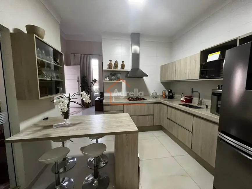 Foto 4 de Casa de Condomínio com 3 quartos à venda, 158m2 em Mogi Guacu - SP