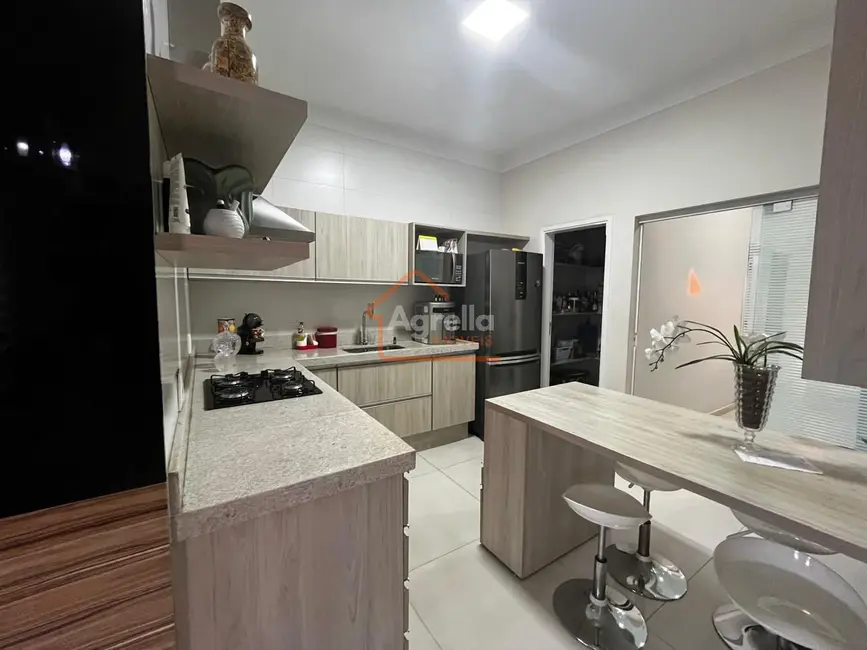 Foto 3 de Casa de Condomínio com 3 quartos à venda, 158m2 em Mogi Guacu - SP