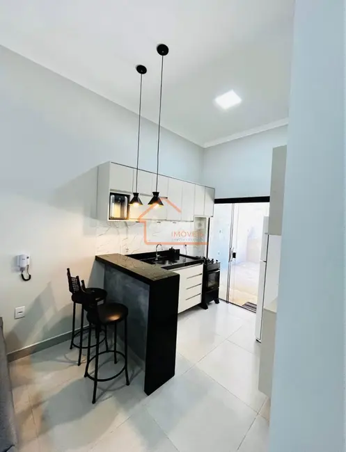 Foto 1 de Casa com 2 quartos à venda, 53m2 em Mogi Guacu - SP