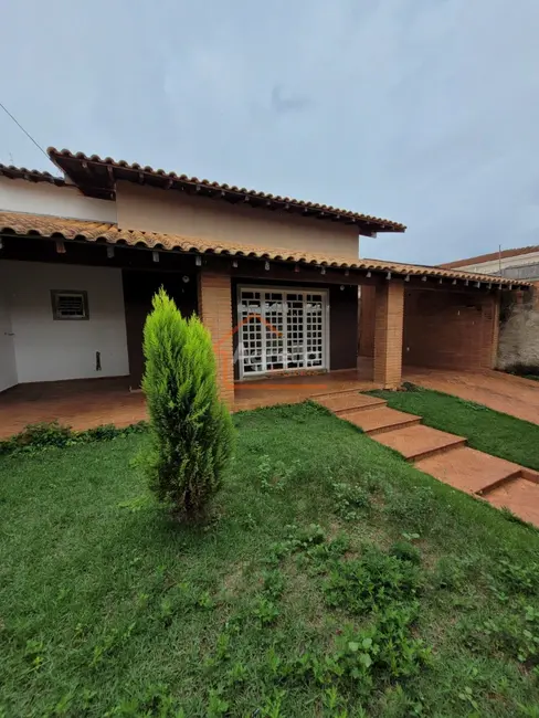 Foto 1 de Casa com 3 quartos à venda, 162m2 em Jardim Selma, Mogi Guacu - SP