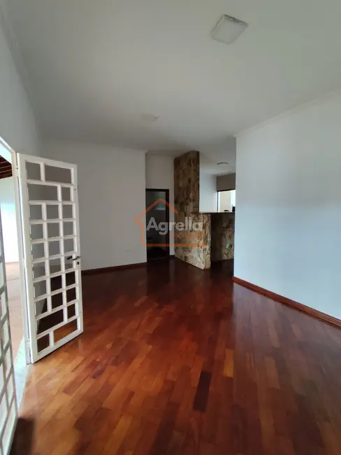 Foto 4 de Casa com 3 quartos à venda, 162m2 em Jardim Selma, Mogi Guacu - SP