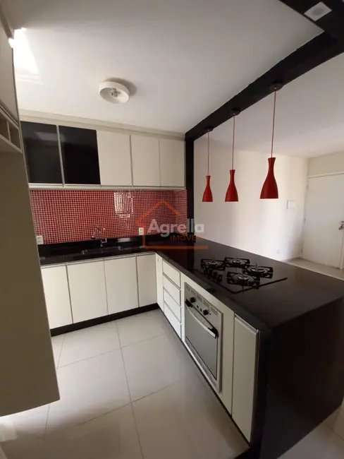 Foto 1 de Apartamento com 2 quartos à venda, 50m2 em Mogi Mirim - SP