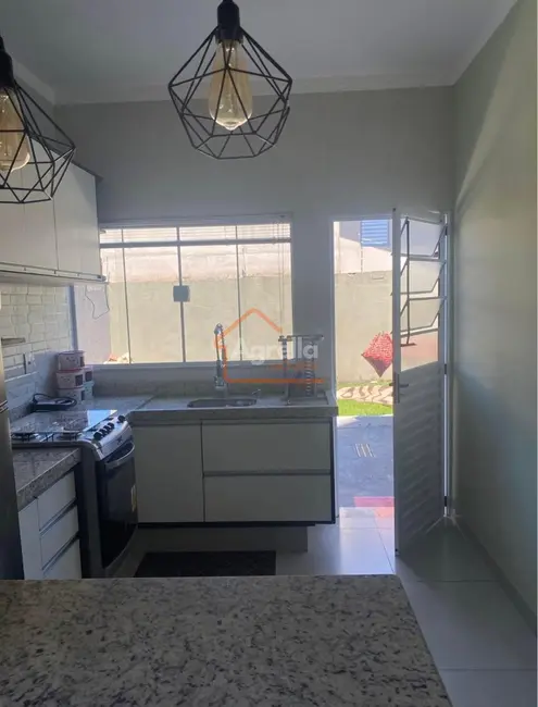 Foto 2 de Casa com 3 quartos à venda, 95m2 em Jardim Santa Cruz, Mogi Guacu - SP