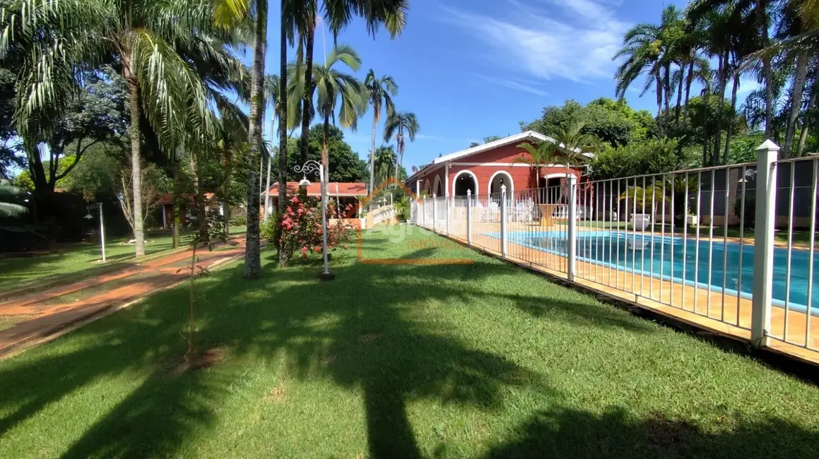 Foto 1 de Chácara com 3 quartos à venda, 557m2 em Chácara São Marcelo, Mogi Mirim - SP