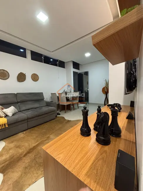 Foto 4 de Casa com 2 quartos à venda, 140m2 em Jardim Cristina, Mogi Guacu - SP