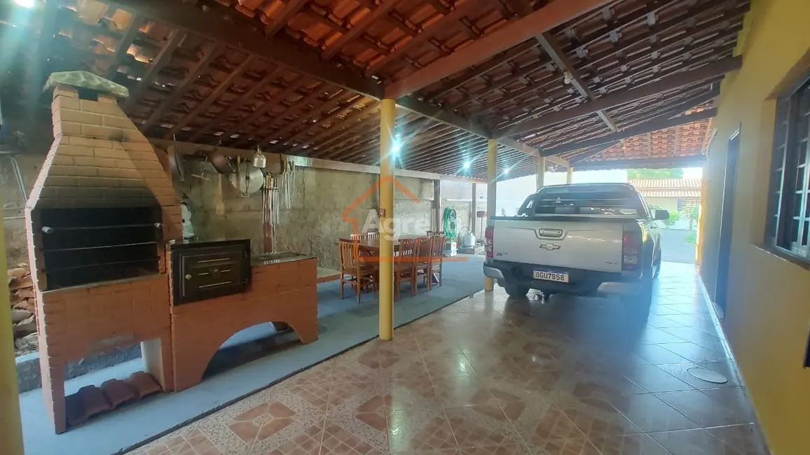 Foto 3 de Chácara com 4 quartos à venda, 800m2 em Mogi Mirim - SP