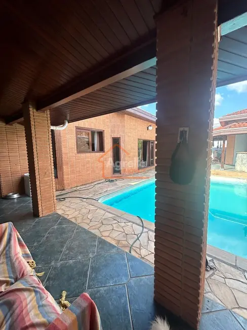 Foto 2 de Casa com 2 quartos à venda, 184m2 em Centro, Mogi Guacu - SP