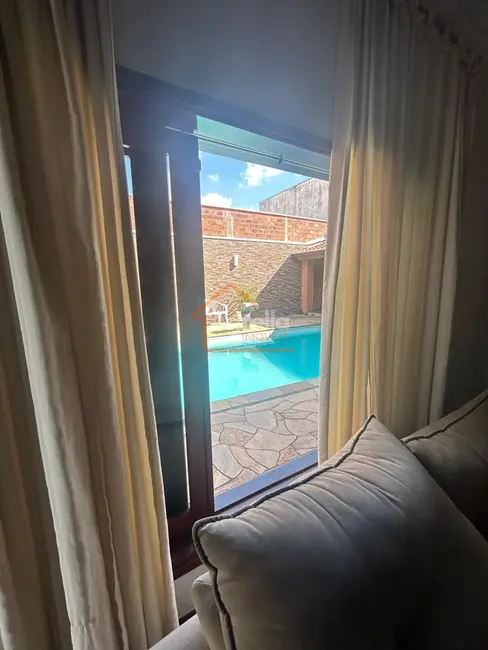 Foto 4 de Casa com 2 quartos à venda, 184m2 em Jardim Serra Dourada, Mogi Guacu - SP