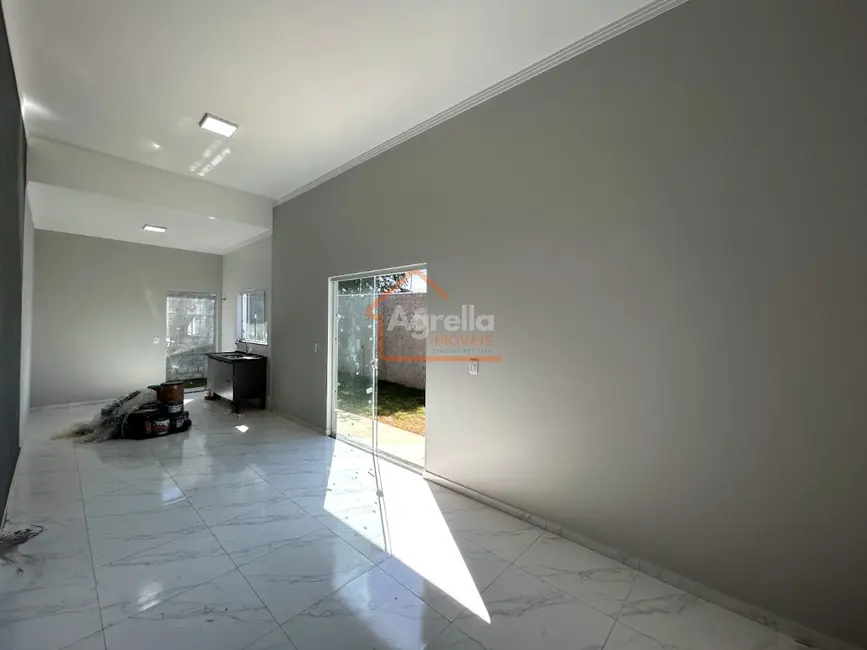 Foto 3 de Casa com 3 quartos à venda, 76m2 em Parque Real, Mogi Mirim - SP