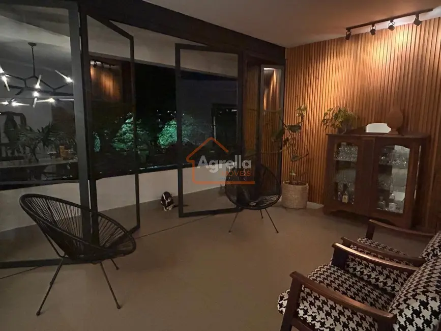 Foto 6 de Casa com 3 quartos à venda, 220m2 em Mogi Mirim - SP