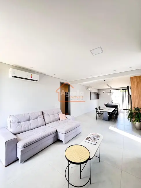 Foto 6 de Casa de Condomínio com 4 quartos à venda, 170m2 em Mogi Mirim - SP