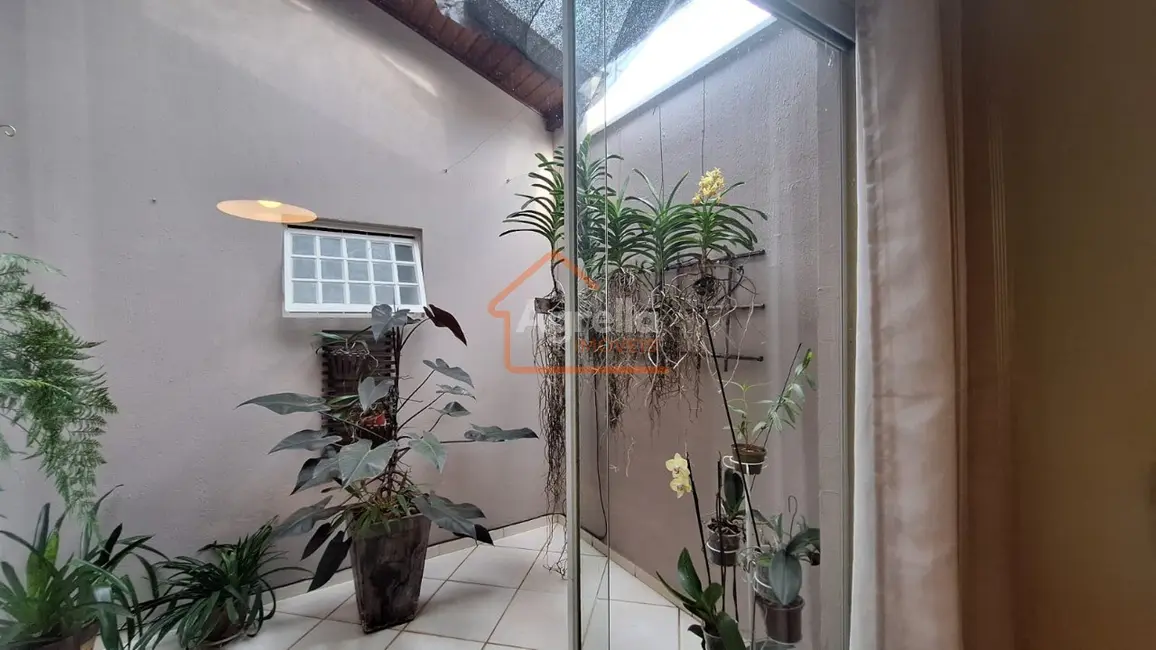 Foto 8 de Casa com 3 quartos à venda, 300m2 em Mogi Mirim - SP