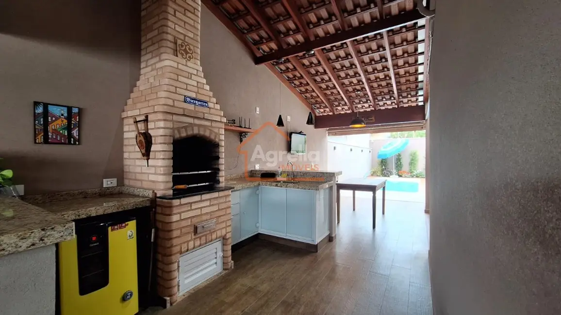 Foto 9 de Casa com 3 quartos à venda, 300m2 em Mogi Mirim - SP