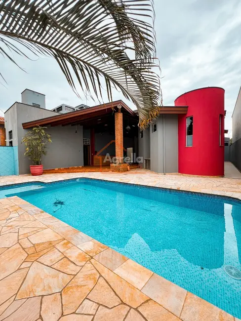 Foto 1 de Casa com 3 quartos à venda, 277m2 em Jardim Presidente, Mogi Guacu - SP