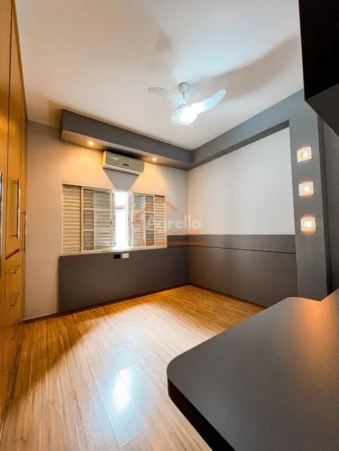 Foto 9 de Casa com 3 quartos à venda, 277m2 em Jardim Presidente, Mogi Guacu - SP