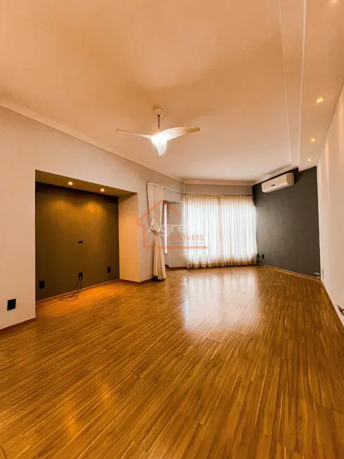 Foto 7 de Casa com 3 quartos à venda, 277m2 em Jardim Presidente, Mogi Guacu - SP