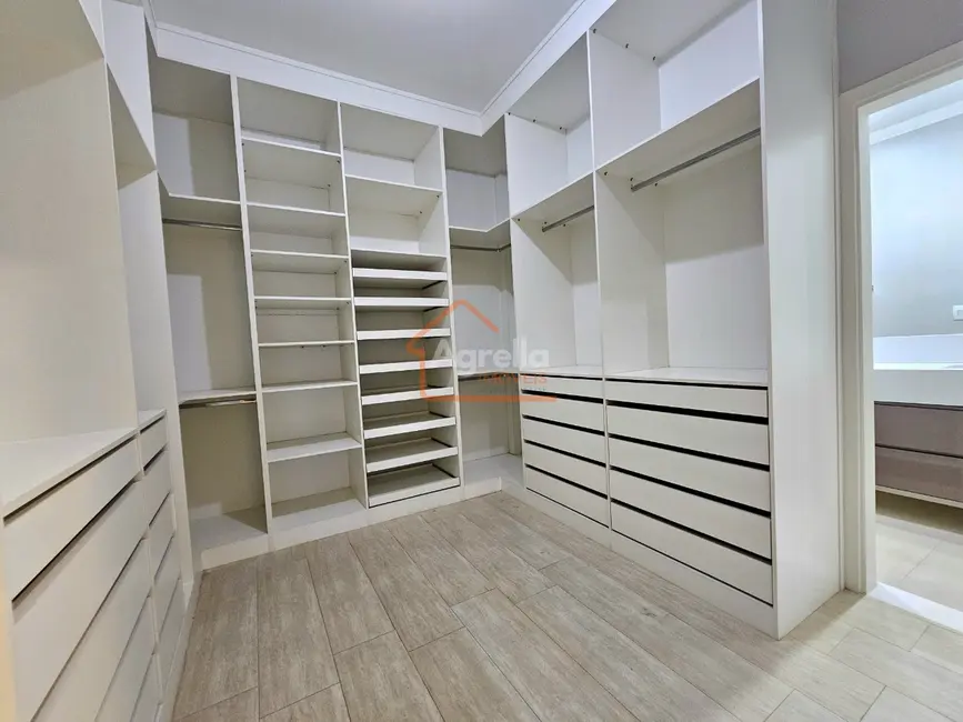 Foto 9 de Casa de Condomínio com 3 quartos à venda, 200m2 em Mogi Guacu - SP