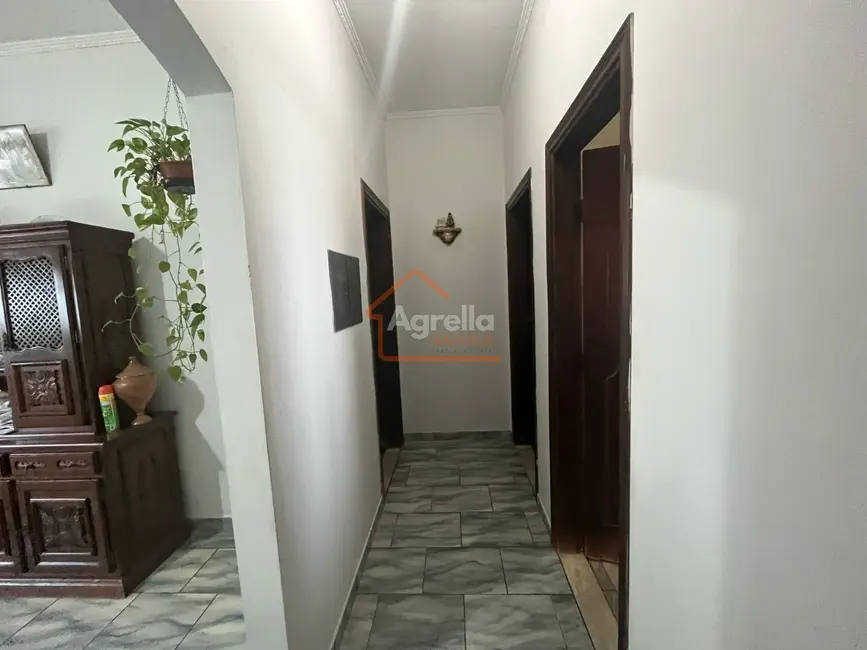 Chácara com 3 quartos à venda, 5000m2 em Chácara Ouro Preto, Mogi Guacu - SP - imagem 6 Foto 6 de Chácara com 3 quartos à venda, 5000m2 em Chácara Ouro Preto, Mogi Guacu - SP