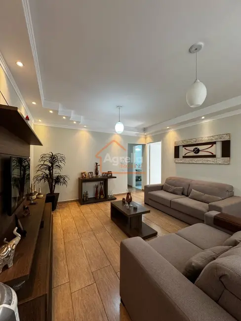 Foto 5 de Casa com 3 quartos à venda, 360m2 em Parque Residencial Cambuí, Mogi Guacu - SP