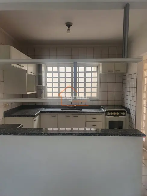 Foto 1 de Casa com 2 quartos à venda, 200m2 em Jardim Igaçaba, Mogi Guacu - SP