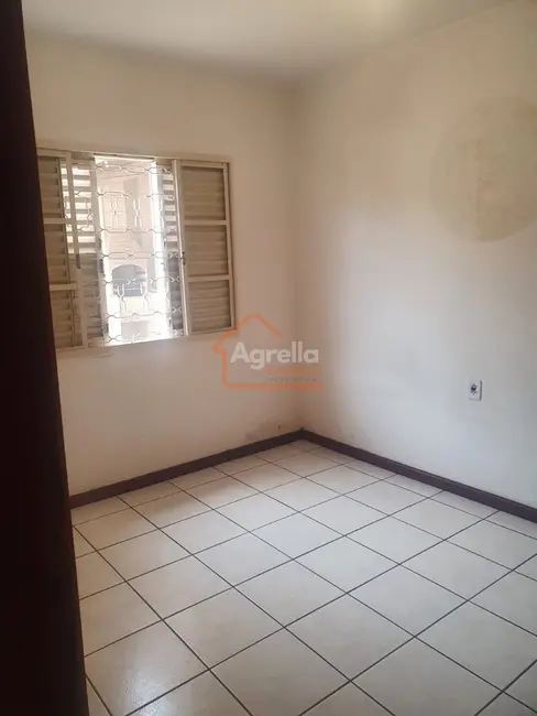 Foto 7 de Casa com 2 quartos à venda, 200m2 em Jardim Igaçaba, Mogi Guacu - SP