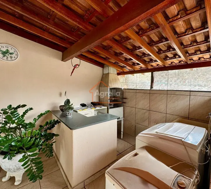 Foto 9 de Casa com 2 quartos à venda, 250m2 em Jardim Nossa Senhora das Graças, Mogi Guacu - SP