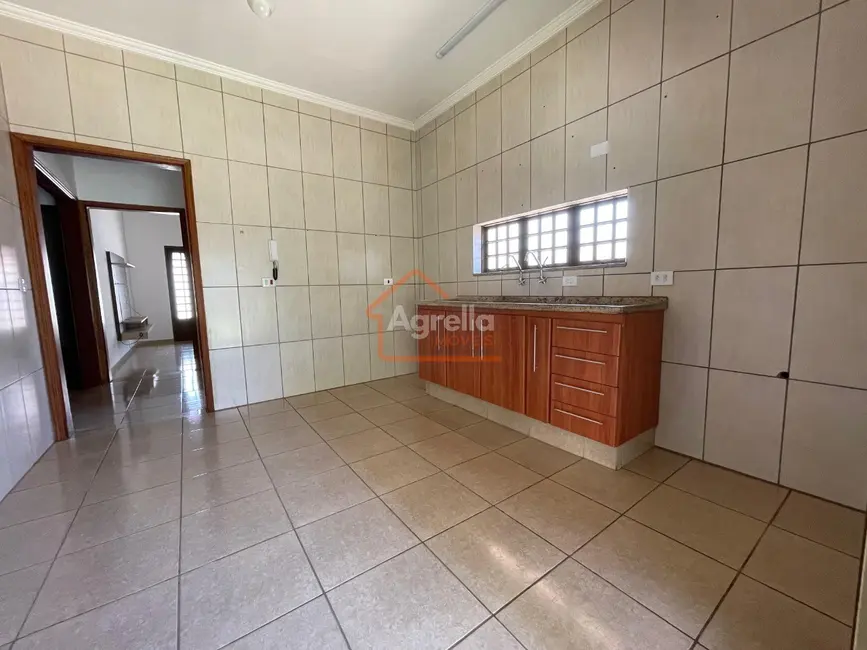 Foto 3 de Casa com 2 quartos à venda, 300m2 em Mogi Guacu - SP