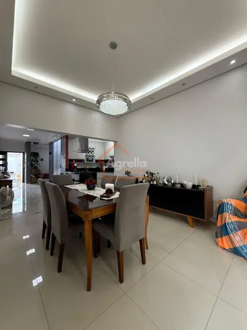 Foto 6 de Casa com 3 quartos à venda, 200m2 em Loteamento Morro Amarelo, Mogi Guacu - SP