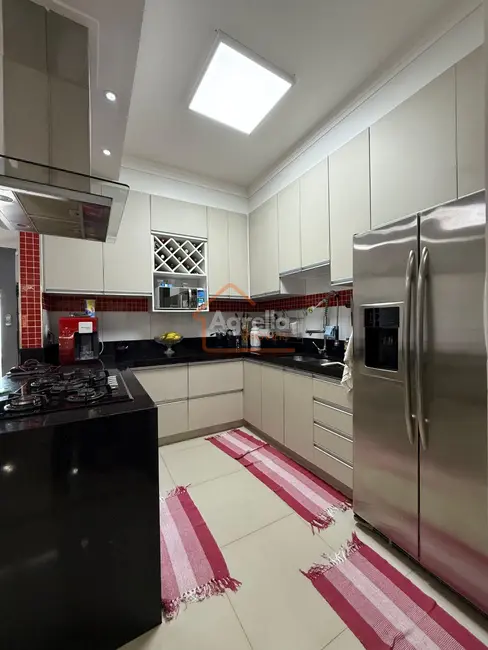 Foto 7 de Casa com 3 quartos à venda, 200m2 em Loteamento Morro Amarelo, Mogi Guacu - SP