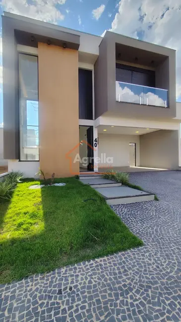 Foto 1 de Casa de Condomínio com 3 quartos à venda, 180m2 em Mogi Guacu - SP