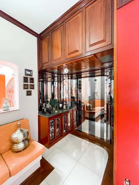 Foto 8 de Casa com 3 quartos à venda, 263m2 em Jardim Bi-Centenário, Mogi Mirim - SP