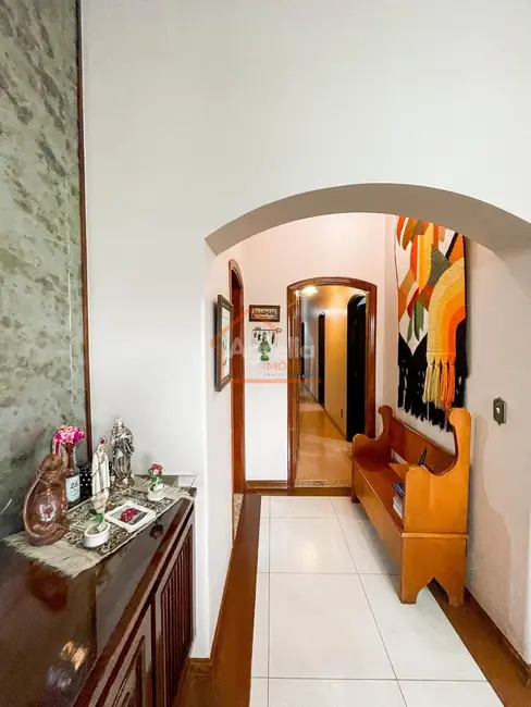 Foto 9 de Casa com 3 quartos à venda, 263m2 em Jardim Bi-Centenário, Mogi Mirim - SP