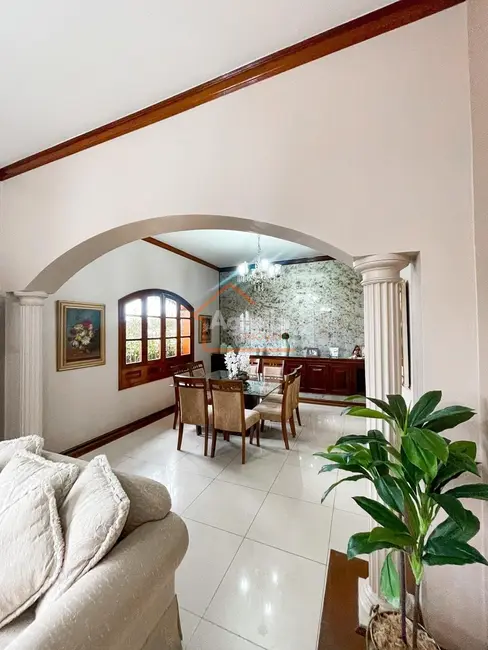 Foto 2 de Casa com 3 quartos à venda, 263m2 em Jardim Bi-Centenário, Mogi Mirim - SP