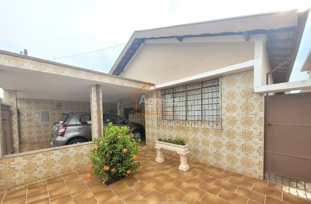 Foto 1 de Casa com 3 quartos à venda, 195m2 em Mogi Mirim - SP