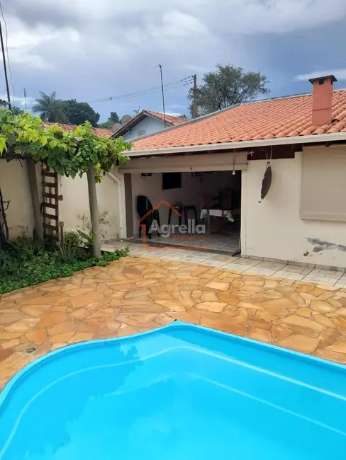 Foto 1 de Casa com 2 quartos à venda, 125m2 em Jardim Quartieri, Mogi Mirim - SP