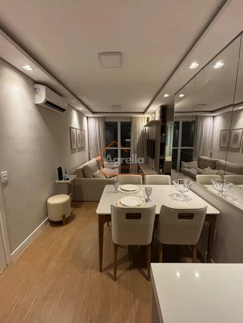 Foto 2 de Apartamento com 2 quartos à venda, 55m2 em Mogi Guacu - SP