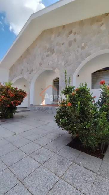 Foto 1 de Casa com 3 quartos à venda, 300m2 em Jardim Longatto, Mogi Mirim - SP