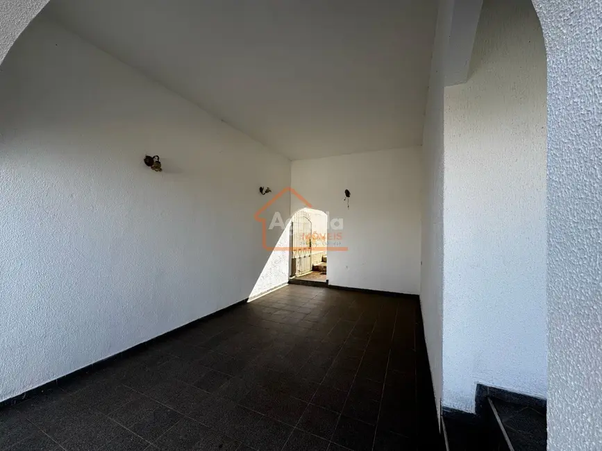 Foto 5 de Casa com 3 quartos à venda, 300m2 em Jardim Longatto, Mogi Mirim - SP