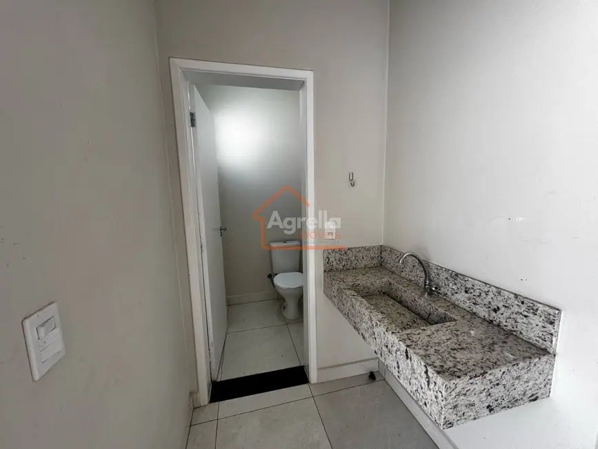 Foto 19 de Casa com 3 quartos à venda, 360m2 em Jardim Patrícia, Mogi Mirim - SP