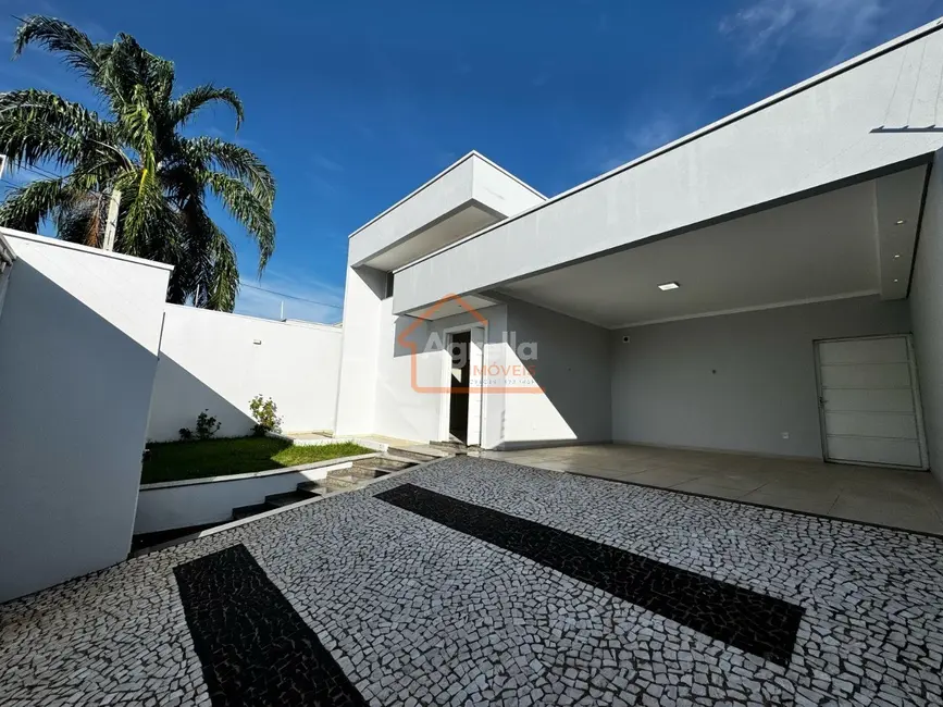 Foto 1 de Casa com 3 quartos à venda e para alugar, 360m2 em Jardim Patrícia, Mogi Mirim - SP