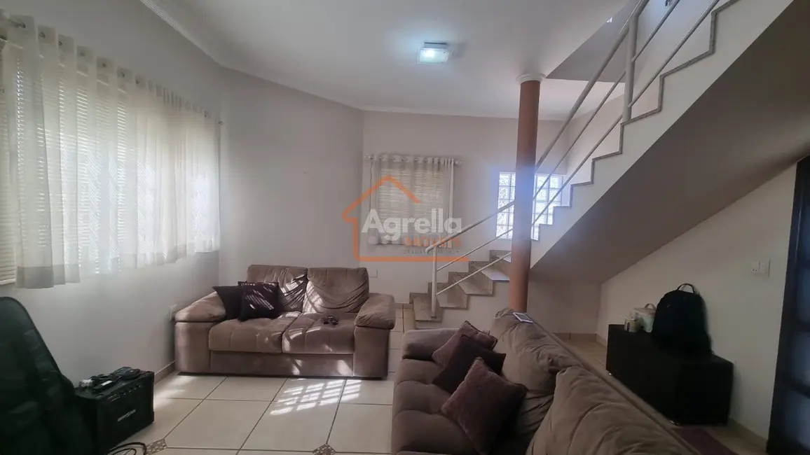 Foto 1 de Casa com 2 quartos à venda, 180m2 em Parque Jardim Murayama, Mogi Mirim - SP