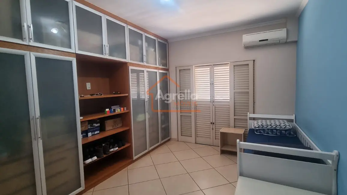 Foto 8 de Casa com 2 quartos à venda, 180m2 em Jardim Murayama, Mogi Mirim - SP