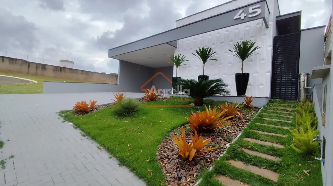 Foto 2 de Casa de Condomínio com 3 quartos à venda, 198m2 em Mogi Mirim - SP