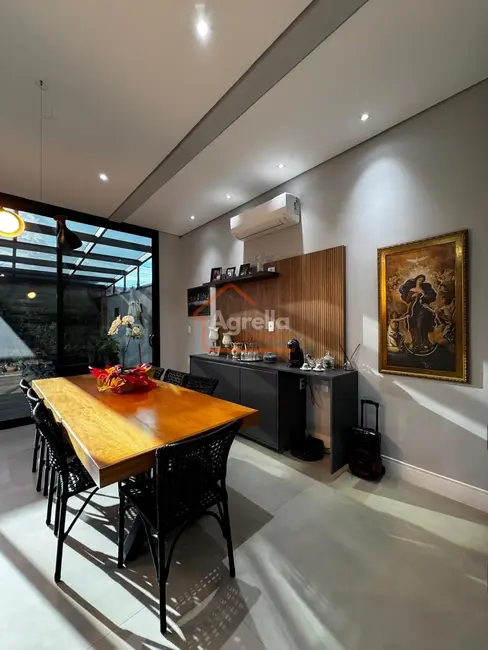 Foto 5 de Casa de Condomínio com 4 quartos à venda, 324m2 em Residencial Village da Serra, Mogi Guacu - SP