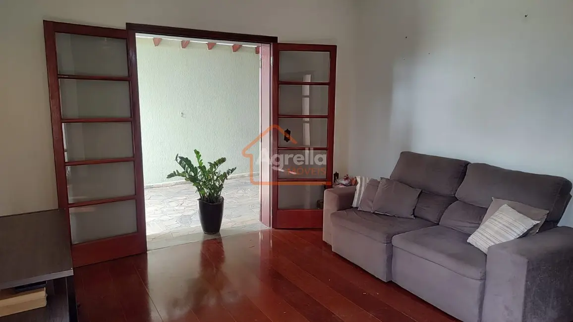 Foto 2 de Casa com 3 quartos à venda, 103m2 em Jardim Paulista, Mogi Mirim - SP
