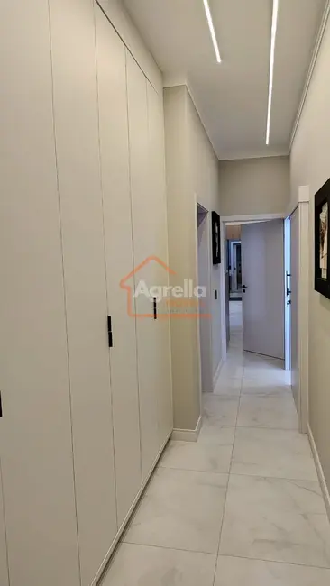 Foto 8 de Casa de Condomínio com 3 quartos à venda, 431m2 em Mogi Mirim - SP